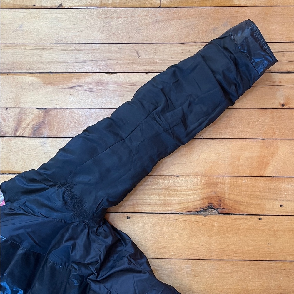 Burberry Brit Black Quilted Puffer Jacket With Belt - Picture 9 of 10